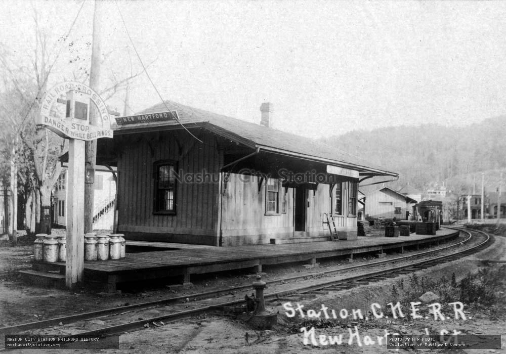 Postcard: Station, Central New England Railroad, New Hartford, Connecticut